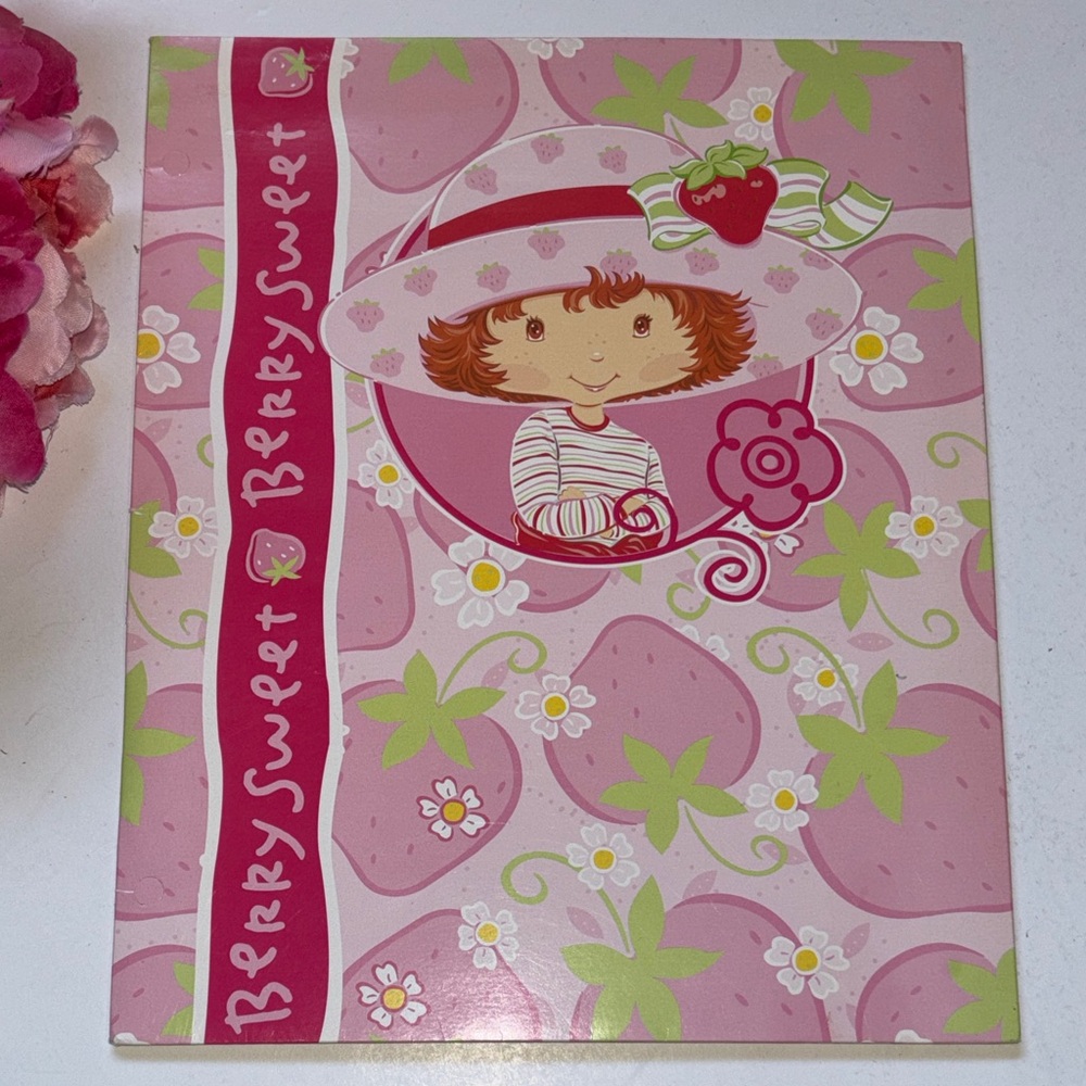 Strawberry Shortcake Folder 2003 Millennial Strawberry Shortcake School Folder